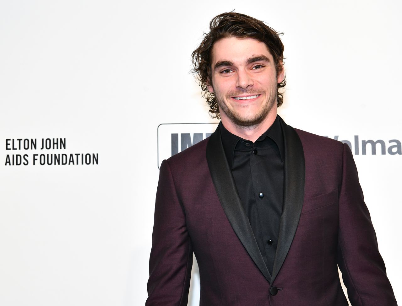 RJ Mitte attends the Elton John AIDS Foundation's Academy Awards viewing party in West Hollywood on February 9, 2020. Beyond his acting career, Mitte supported charitable causes and worked to raise awareness about disability inclusion. | Source: Getty Images