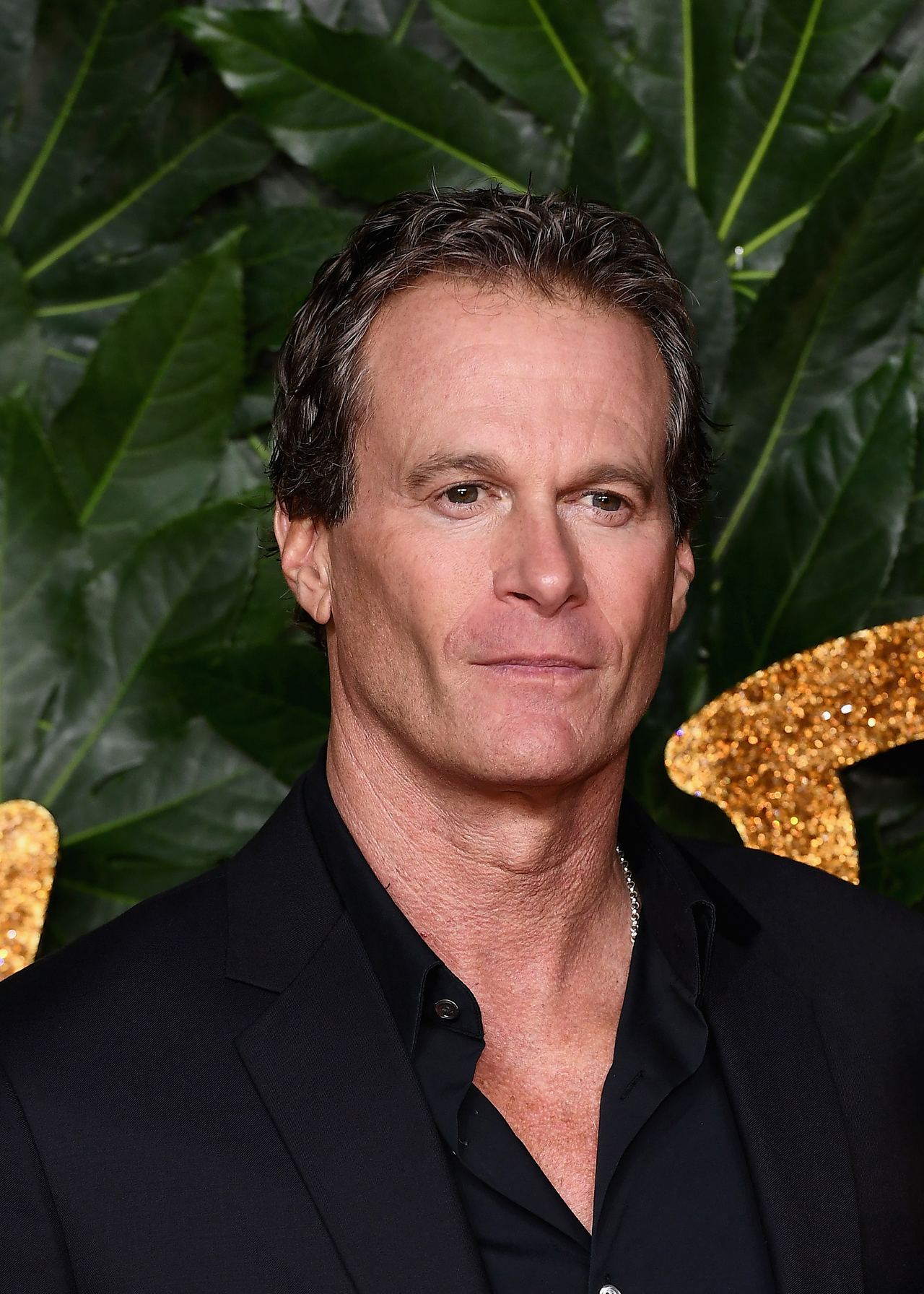 Rande Gerber attended the 2018 Fashion Awards in London, long before the recent photographs of him walking hand in hand with Cindy Crawford. Held at the Royal Albert Hall, the ceremony celebrated achievements in the fashion industry. | Source: Getty Images