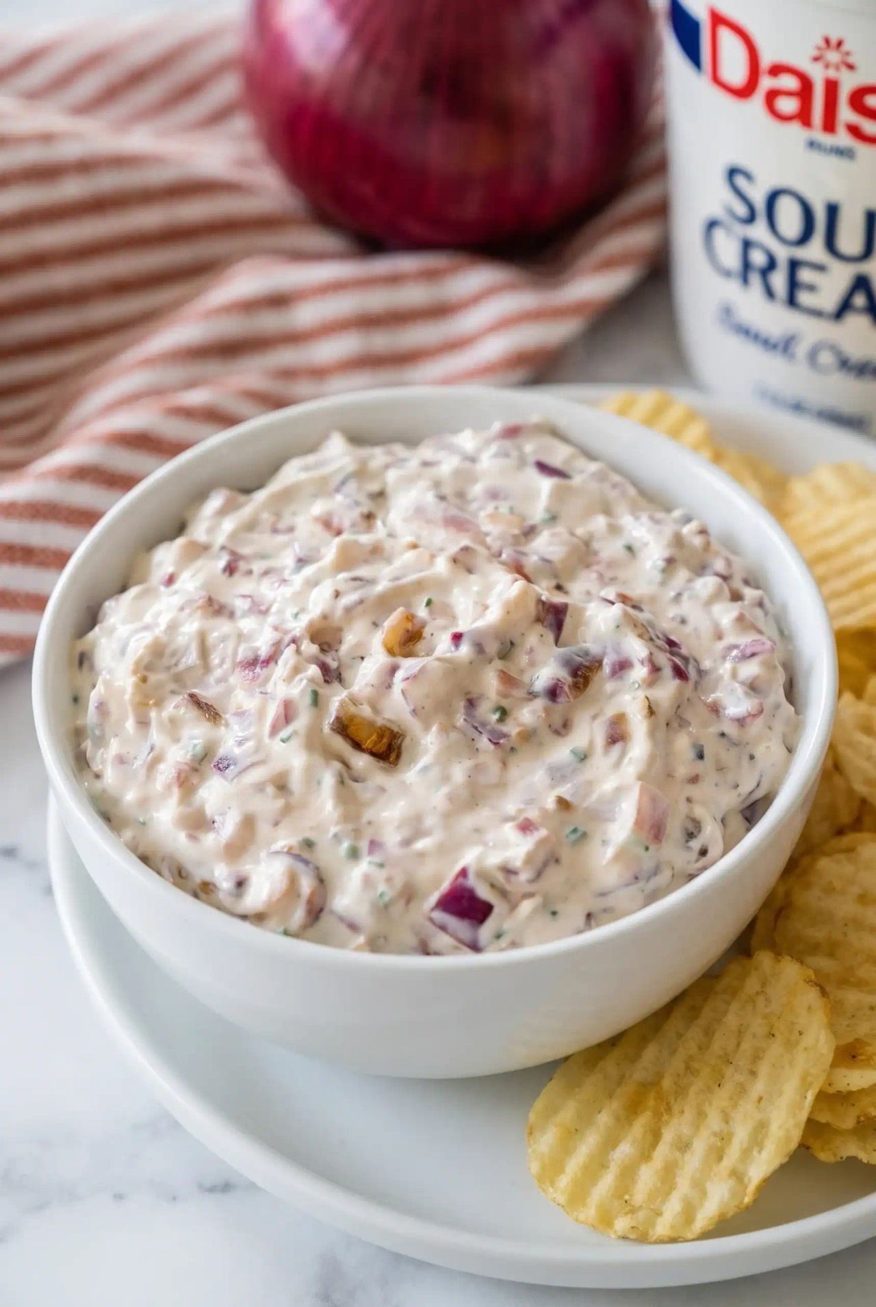 Creamy Roasted Red Onion Dip