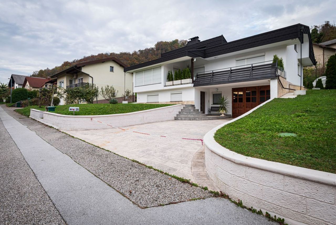 Inside the Homes Melania Trump Lived in Before Becoming Donald Trump's Wife — From Slovenia to Paris and New York City —