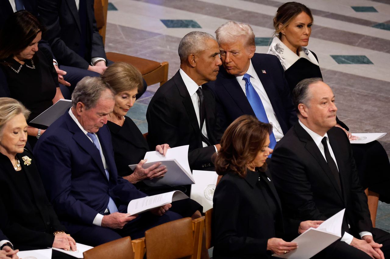 Barack Obama attended former President Jimmy Carter’s funeral in Washington on January 9, 2025, without Michelle beside him — one of the high-profile absences that helped fuel speculation about their marriage. | Source: Getty Images