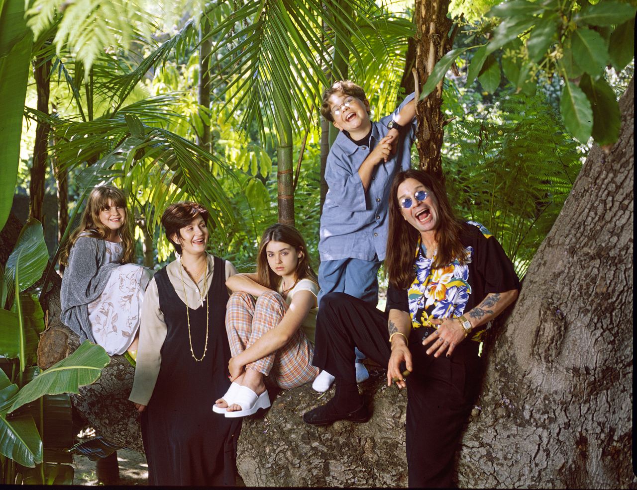 By March 1997, Sharon and Ozzy were raising their three children, Aimee, Kelly, and Jack, while navigating the demands of the rock-and-roll lifestyle. Just five years later, their unconventional family life would become the focus of MTV's "The Osbournes," transforming them into household names.
